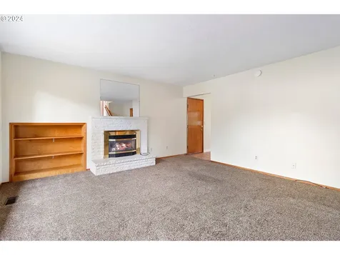 16740 SE Kelly Street Portland OR 97236