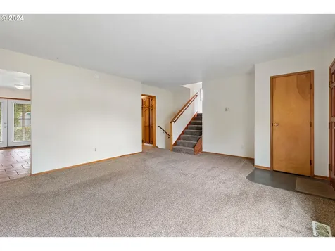 16740 SE Kelly Street Portland OR 97236