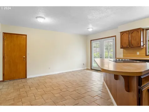 16740 SE Kelly Street Portland OR 97236