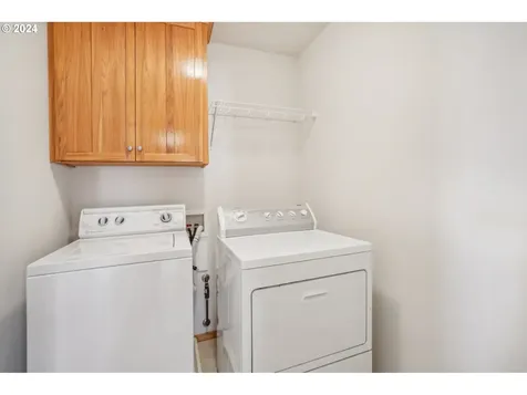 327 Nw 151st Street Vancouver WA 98685