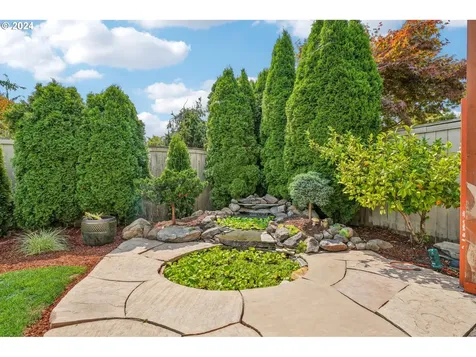 327 Nw 151st Street Vancouver WA 98685