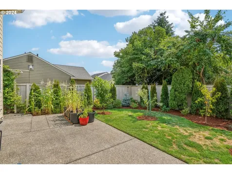 327 Nw 151st Street Vancouver WA 98685