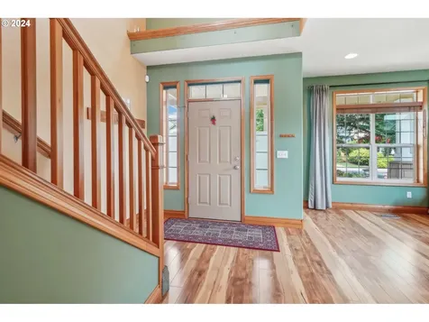 327 Nw 151st Street Vancouver WA 98685