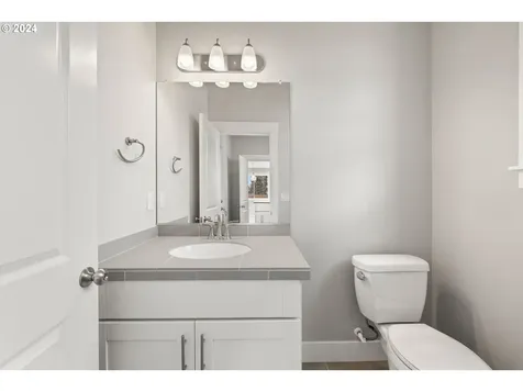 1572 Ne Sunrise Lane Hillsboro OR 97124