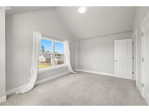 1572 Ne Sunrise Lane Hillsboro OR 97124
