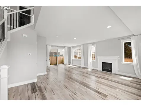 1572 Ne Sunrise Lane Hillsboro OR 97124