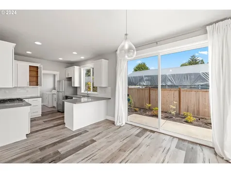1572 Ne Sunrise Lane Hillsboro OR 97124