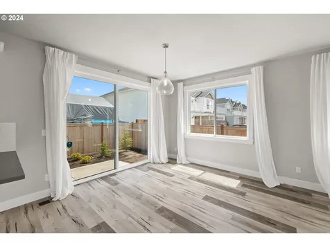 1572 Ne Sunrise Lane Hillsboro OR 97124