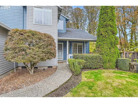 1743 SE 60th Avenue Hillsboro OR 97123