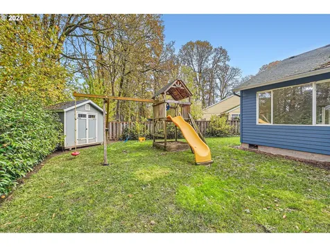 1743 SE 60th Avenue Hillsboro OR 97123
