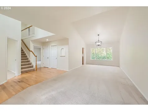 1743 SE 60th Avenue Hillsboro OR 97123