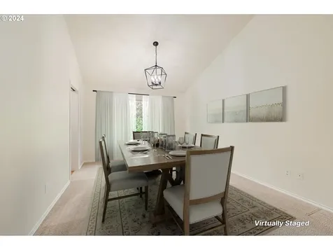 1743 SE 60th Avenue Hillsboro OR 97123