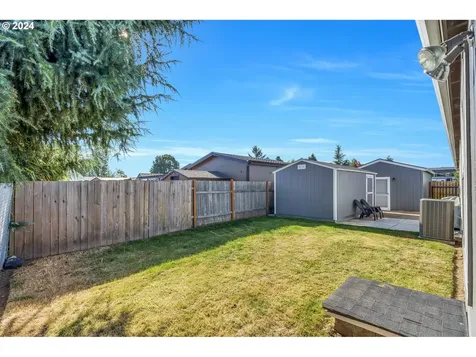 1483 Audrey Way Woodburn OR 97071