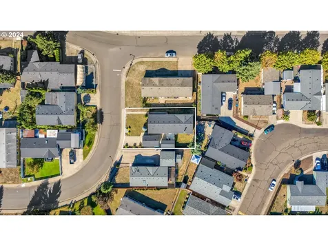 1483 Audrey Way Woodburn OR 97071