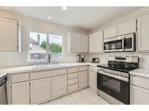 11305 Ne 35th Avenue Vancouver WA 98686