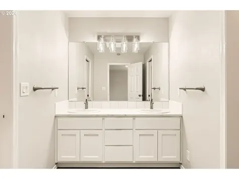 11305 Ne 35th Avenue Vancouver WA 98686