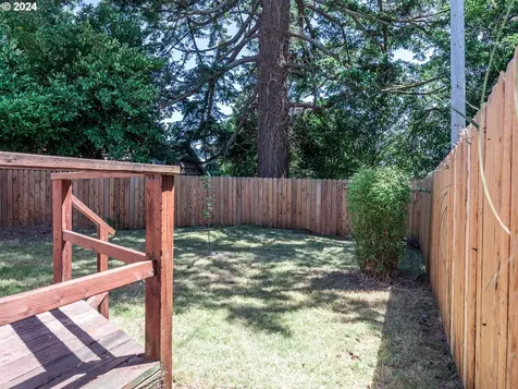 2151 Lewis Street North Bend OR 97459