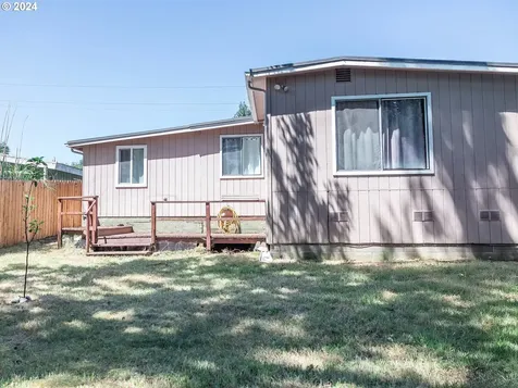 2151 Lewis Street North Bend OR 97459
