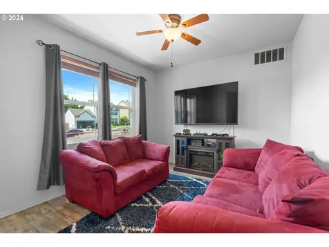 16240 SE Blooming Lane Clackamas OR 97015