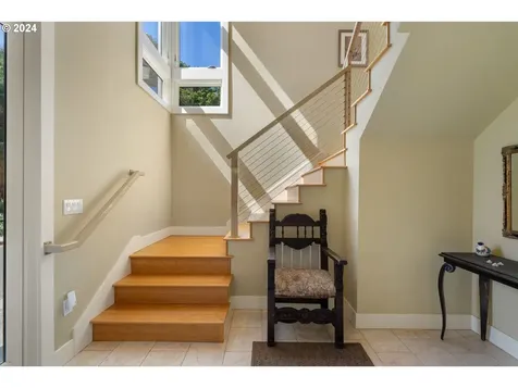 2791 Colony Circle Bandon OR 97411