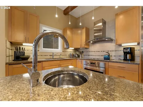 2791 Colony Circle Bandon OR 97411