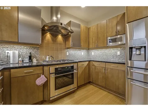 10489 SW Windwood Way Portland OR 97225