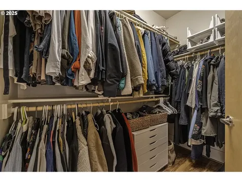 10489 SW Windwood Way Portland OR 97225