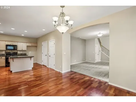 2413 Nw Byrne Terrace Portland OR 97229