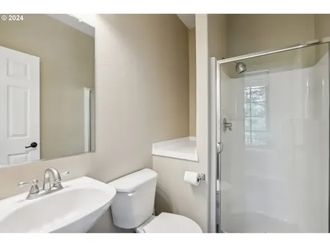 2413 Nw Byrne Terrace Portland OR 97229