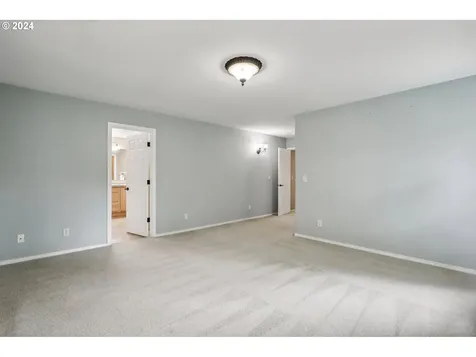 2413 Nw Byrne Terrace Portland OR 97229