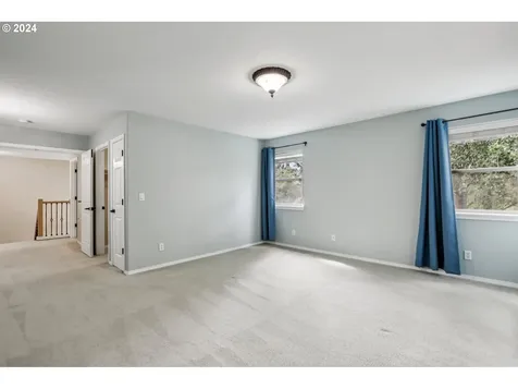 2413 Nw Byrne Terrace Portland OR 97229