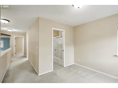 2413 Nw Byrne Terrace Portland OR 97229