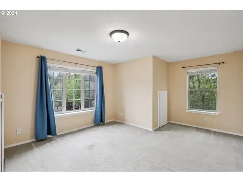 2413 Nw Byrne Terrace Portland OR 97229