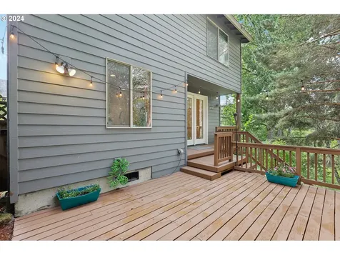 2413 Nw Byrne Terrace Portland OR 97229