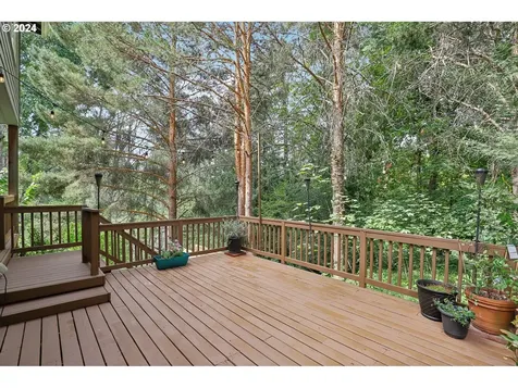 2413 Nw Byrne Terrace Portland OR 97229