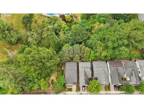 2413 Nw Byrne Terrace Portland OR 97229