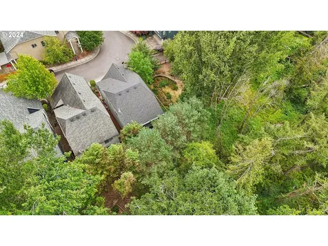 2413 Nw Byrne Terrace Portland OR 97229