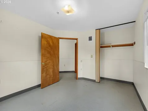 880 Avenue M Seaside OR 97138