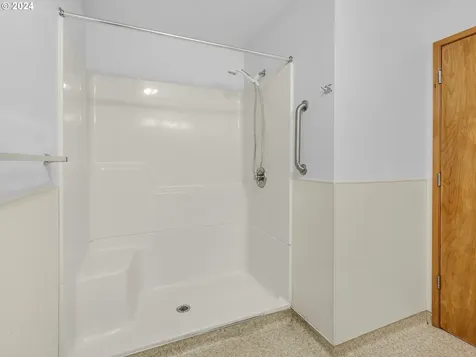880 Avenue M Seaside OR 97138