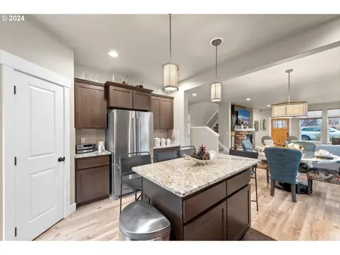 490 NW 28th Street Redmond OR 97756