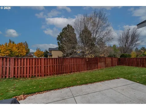 490 NW 28th Street Redmond OR 97756
