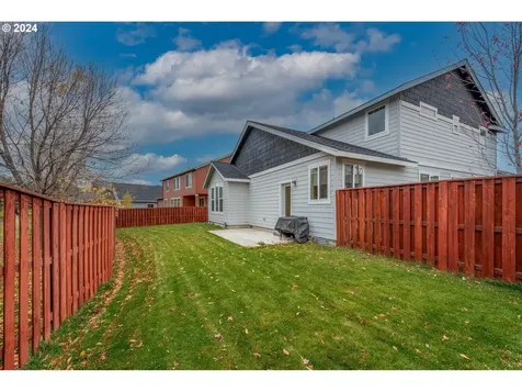 490 NW 28th Street Redmond OR 97756