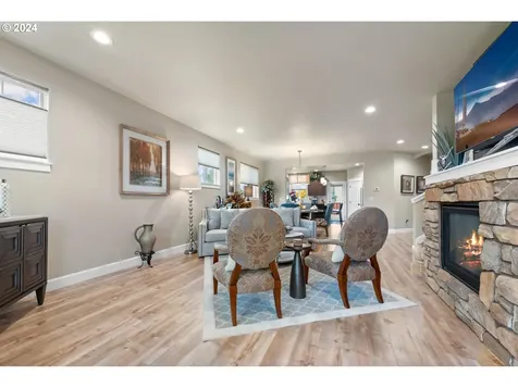 490 NW 28th Street Redmond OR 97756