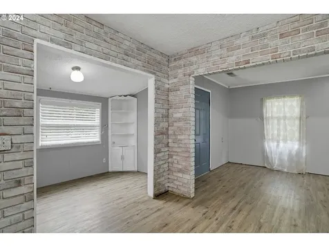 1212 Clark Mill Road Sweet Home OR 97386