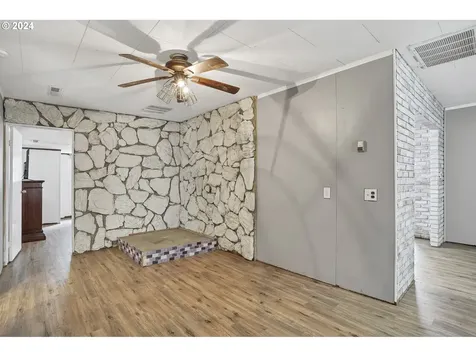 1212 Clark Mill Road Sweet Home OR 97386
