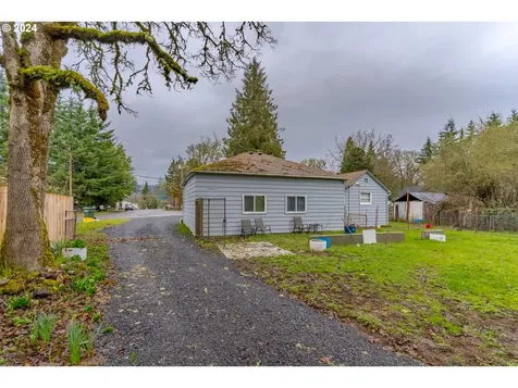 1212 Clark Mill Road Sweet Home OR 97386