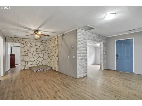 1212 Clark Mill Road Sweet Home OR 97386