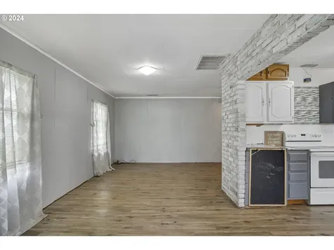 1212 Clark Mill Road Sweet Home OR 97386