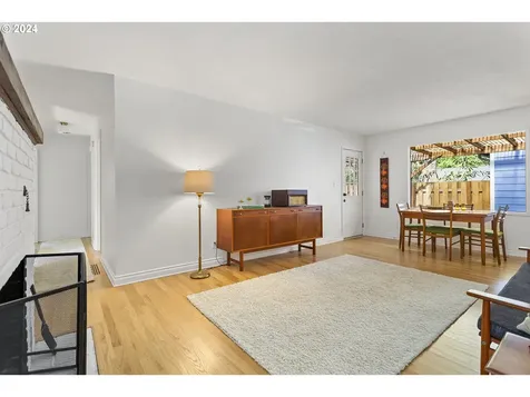 16309 Lake Forest Boulevard Lake Oswego OR 97035