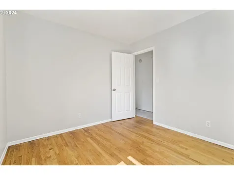 16309 Lake Forest Boulevard Lake Oswego OR 97035